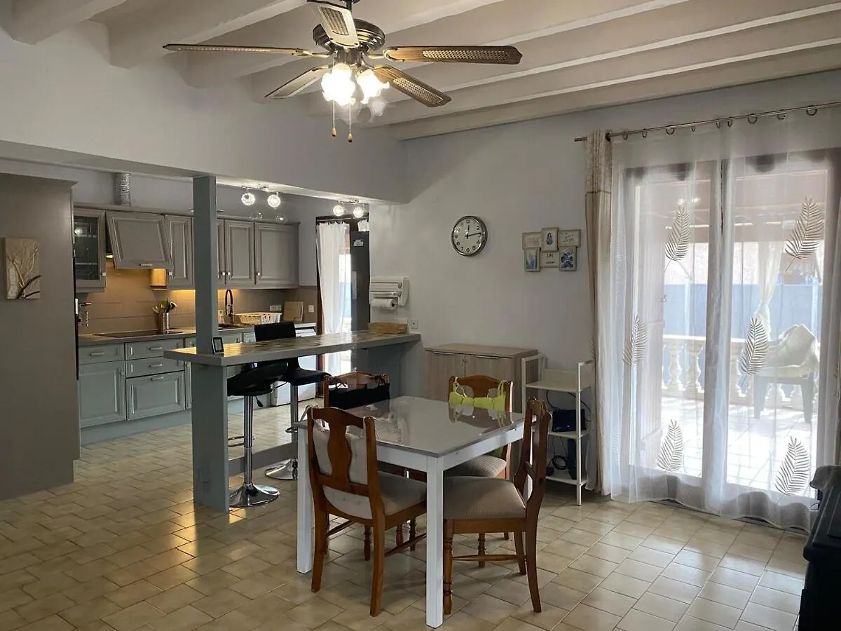 Holiday home Coquette Maison 3 Chambres, Climatisee, A Grasse Cote D'Azur